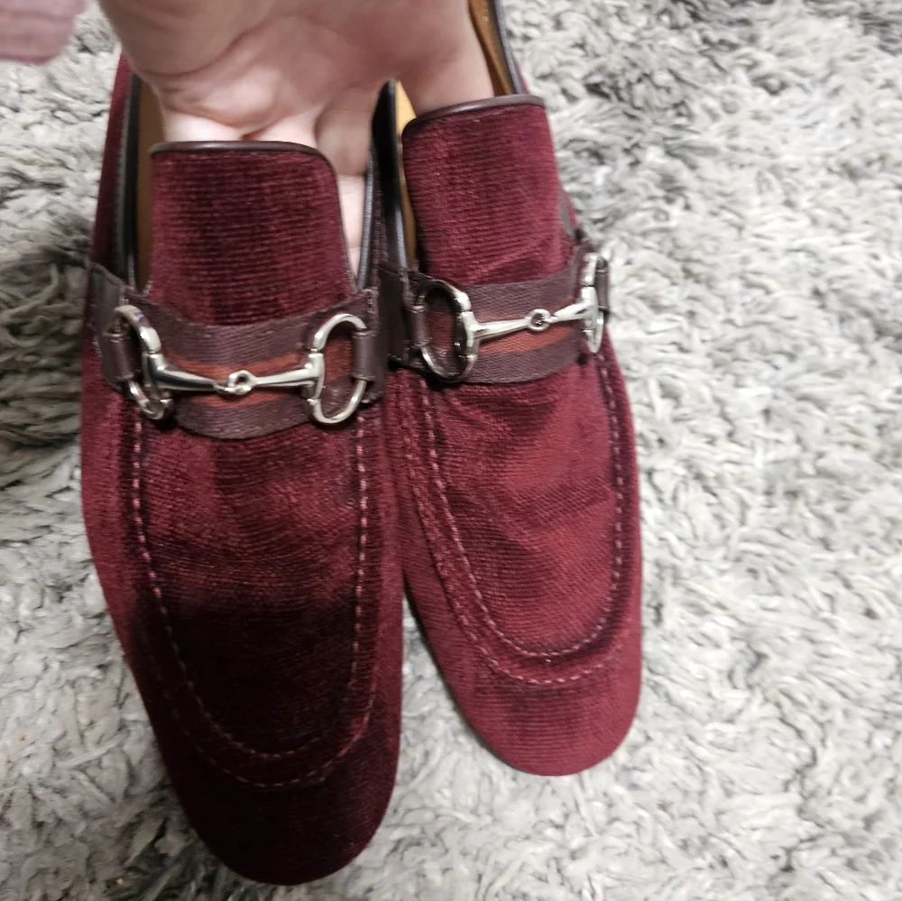 Gucci Burgundy Velvet Horsebit Loafers Size 9.5